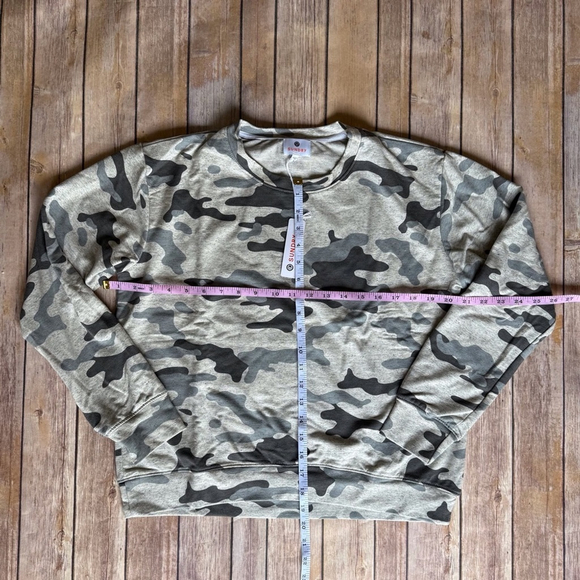 Sundry Anthropologie Gray Camo Sweatshirt NWT XS - Picture 4 of 6